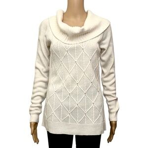 new york  & company  Woman’s Medium Sweater  Beige